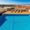 Penthouse, vista mar e piscina, Praia del Rey, Óbidos, A12