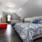 The Double Down Complex Perfect for large Groups - Niagara Falls