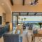 Seaside Escape with Stunning Views & Private Pool - 卡波圣卢卡斯