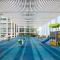 Oceanfront Escape: Stylish 1 BR in Beachfront - 迪拜