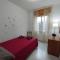 Holiday-House-Camelia-600-meters-from-the-beach