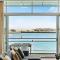 Relaxing Sea Wharf View Apartment