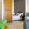 Relaxing Sea Wharf View Apartment