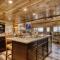 Gritz Carlton Lodge, 2 Large cabins, 2 pools, 2 theater Rooms, 2 Game Rooms, Free Tickets - بيدجن فورج