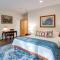 Boardman Monarch! River! Hot Tub! Fireplace!