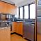 Expansive Views From Sydney 1 Bedroom Apartment