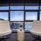 Modern 2 Bdrm Apt with Water Views 2x Car Spots - Canberra