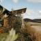 The Pickers Hut - Luxury Farm Stay