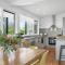 Evans Beach Retreat