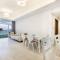 FIRST CLASS 2BR Expansive Balcony Oasis - Dubaj