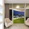 FIRST CLASS 2BR Expansive Balcony Oasis - Dubaj
