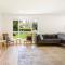 Coastal Oasis - Pet Friendly - 6 Mins Walk to Beach
