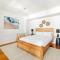 Stylish Inner City 2-Bed Unit by Fig Lane Park