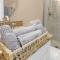 *Couple's OCEANfront Retreat*Pools*Hot Tub*V101 - Myrtle Beach