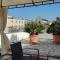 One bedroom apartement with furnished terrace and wifi at Matino