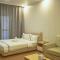 Phoenix Apartment by LINK