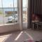 Crescent View - Panoramic sea views