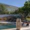 RELAXING POOL HOUSE IN LAGONISI 2 - 卡利维亚索里库