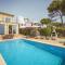Mediterranean Vacation in Mallorca Mediterranean Vacation in Mallorca