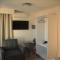 Green Bay Suites