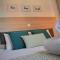 Green Bay Suites