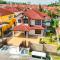 SwimmingPool-Villa-Seremban-Spacious-up to 22paxs 舒适宽敞泳池别墅