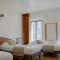 Hotel Busby