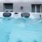 Appartamento Breva con Jacuzzi by Holiday Solutions