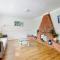 Entire 3 Bed Home in Basildon Sleeps up to 6
