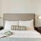 Elegant and Modern Apartments in Canary Wharf right next to Thames - London