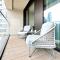Elegant and Modern Apartments in Canary Wharf right next to Thames - London