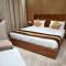 Hotel Navraj Palace - Gomti Nagar
