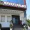 Hotel Navraj Palace - Gomti Nagar