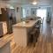 Surfside Beach/ Capt. Jacks ~50 FT From Beach 3br/3ba - ميرتل بيتش