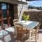 Charmantes Ferienhaus in Torre Dei Corsari mit Terrasse und Meerblick