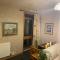 Incredibly spacious King size Room with full Main Floor of the Flat! - 牛津