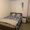 Incredibly spacious King size Room with full Main Floor of the Flat! - 牛津
