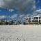 Sea Crest