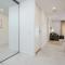 Dream Stay - 2 Porto Franco Apartments near Old Town