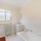 Beladura - 35 Goolwa Channel Drive Hindmarsh Island - Linen Included