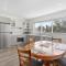 Neptune - 2 4 Hutton St Port Elliot Linen Included