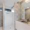 62 Newell Ave Middleton - No Linen Included