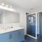 27 Seaview - Pets Negotiable - Wi-Fi - No Linen Included