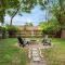 Large 5 Bedroom House Next to OSU, Sleeps 16
