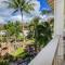 Beautiful Poolside Villa Open Layout With Pool Fitness and Beach Access