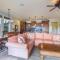 Beautiful Poolside Villa Open Layout With Pool Fitness and Beach Access - Koloa