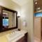 D211 Second Floor 3-bedroom Poolside Lanai