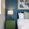 Chic 3-BR CBD Gem in Christchurch: Prime Location - Christchurch