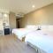 Grand Earl Hotel