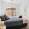 Shamrock House C